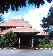 Duta Sands Beach Resort Kuantan Exterior photo